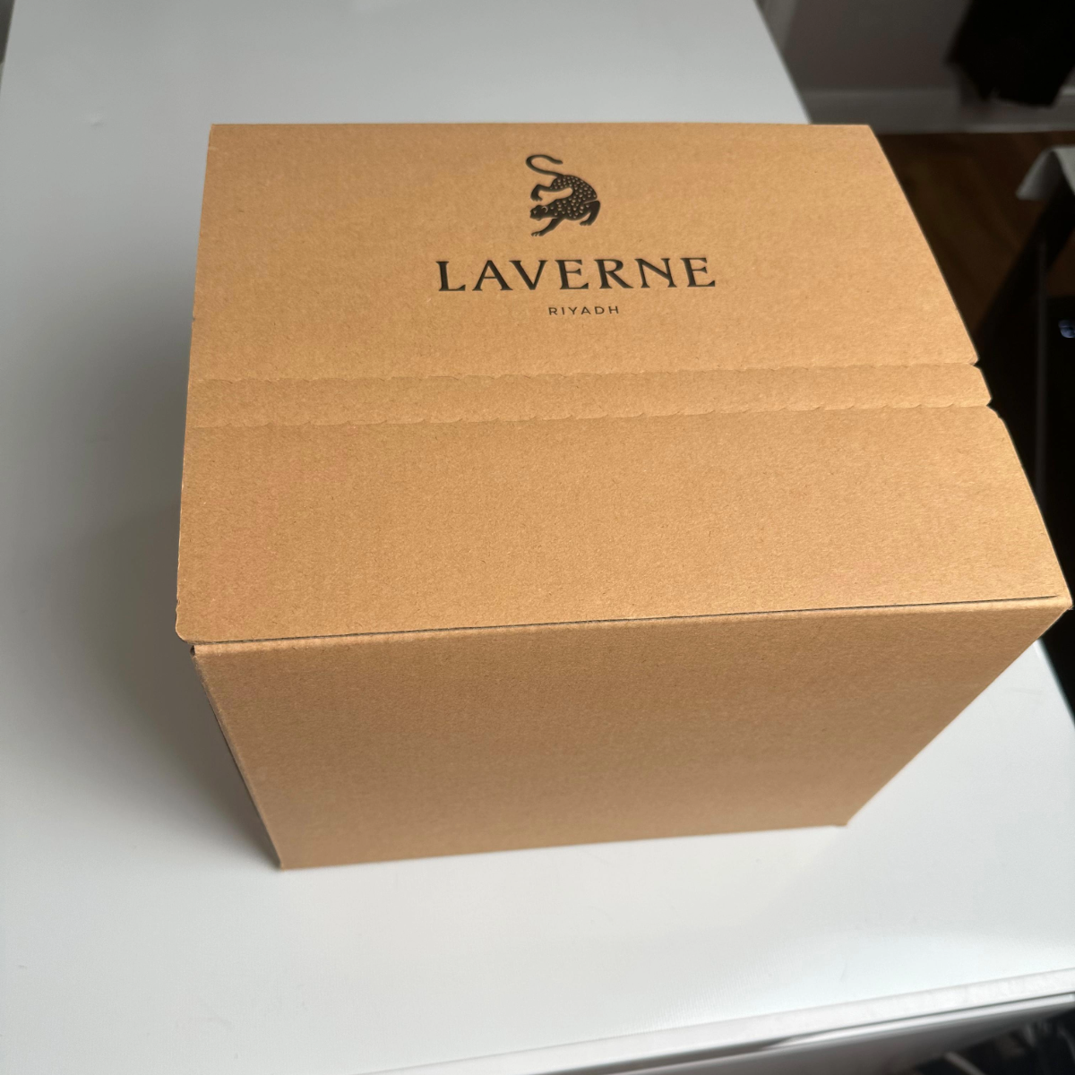 Laverne Sense – Set de regalo para mujer (Perfume + Polvo Perfumado)